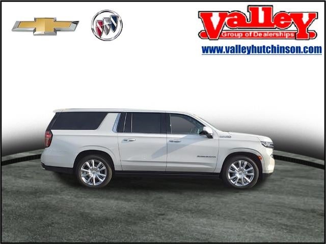 Used 2022 Chevrolet Suburban High Country with VIN 1GNSKGKL1NR213245 for sale in Hutchinson, Minnesota