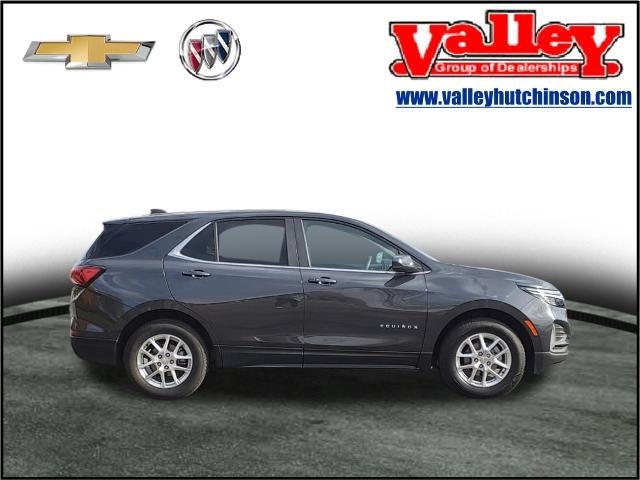 Used 2022 Chevrolet Equinox LT with VIN 2GNAXTEV2N6117476 for sale in Hutchinson, Minnesota